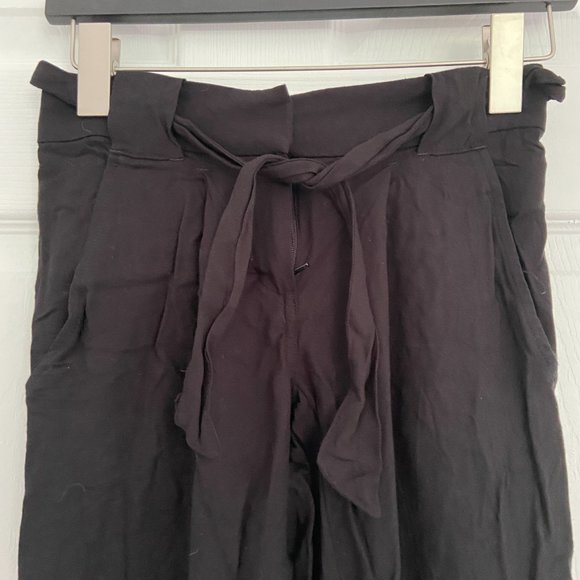 Talula Black Paperbag Style Pants (Size 00) - Picture 1 of 5